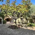 Mas De Favierette Vakantiehuis Sabran