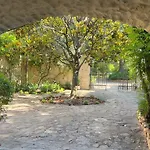 Vakantiehuis Mas De Favierette Sabran