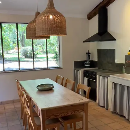Ferienhaus Mas De Favierette