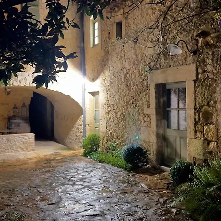 Mas De Favierette Ferienhaus Sabran